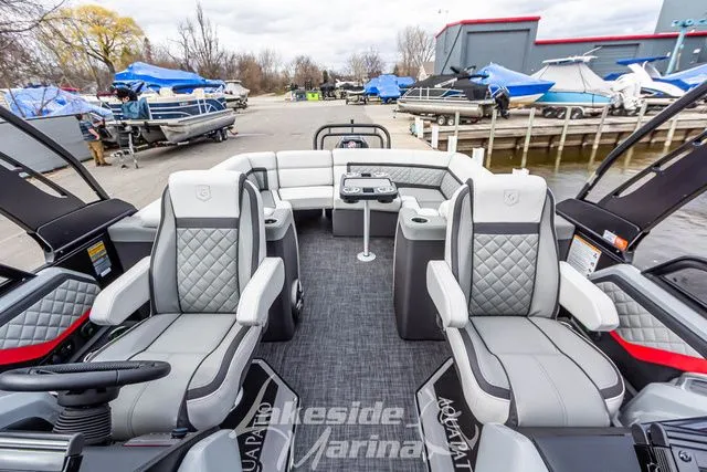 Slide: The Image of Godfrey AquaPatio 235 ULW 2025 - 25