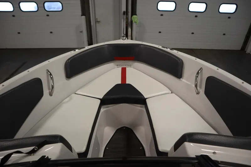 Slide: The Image of Interior view of 2018 Four Winns H190 boat with cushioned seating. - 11