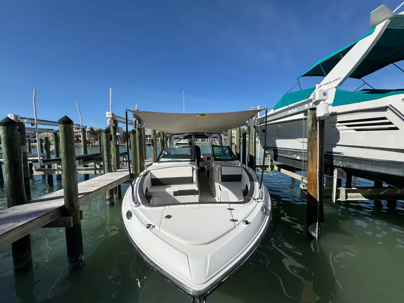 Slide: The Image of Monterey 385 SS 2023 - 23