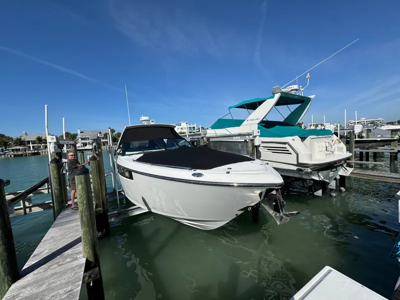 Slide: The Image of Monterey 385 SS 2023 - 27