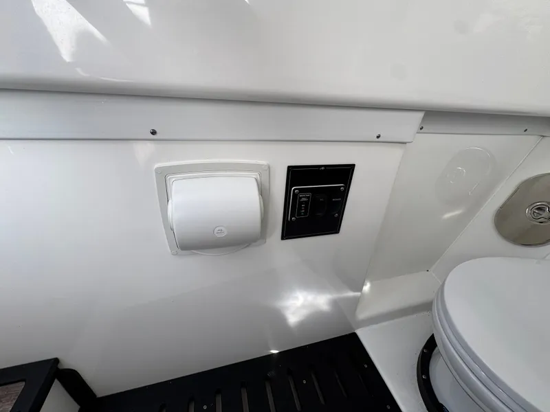 Slide: The Image of Monterey 385 SS 2023 - 56