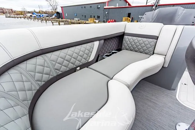 Slide: The Image of Godfrey AquaPatio 255 SFL 2025 - 16