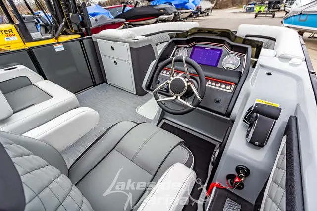 Slide: The Image of Godfrey AquaPatio 255 SFL 2025 - 25