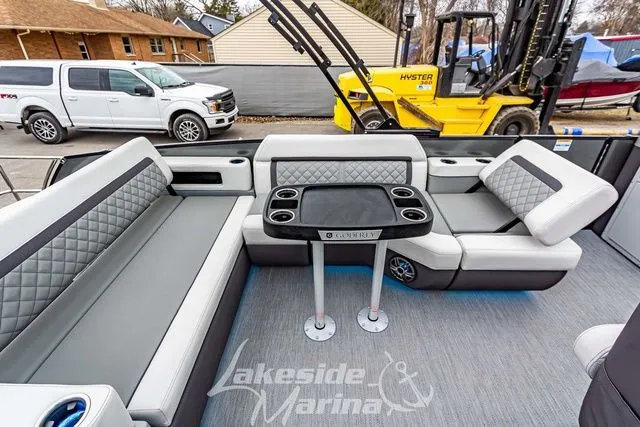 Slide: The Image of Godfrey AquaPatio 255 SFL 2025 - 35