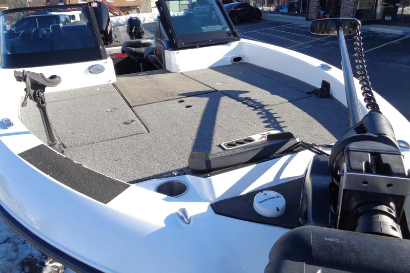 Slide: The Image of 2021 Vexus DVX20 boat deck with fishing rod holder and trolling motor. - 10