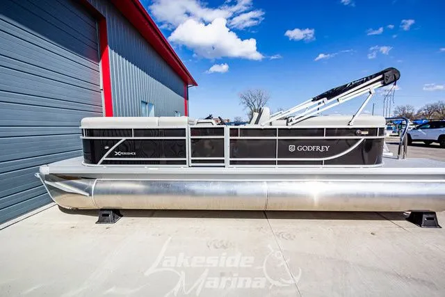 Slide: The Image of Godfrey Sweetwater 2286 SBX 2025 - 2