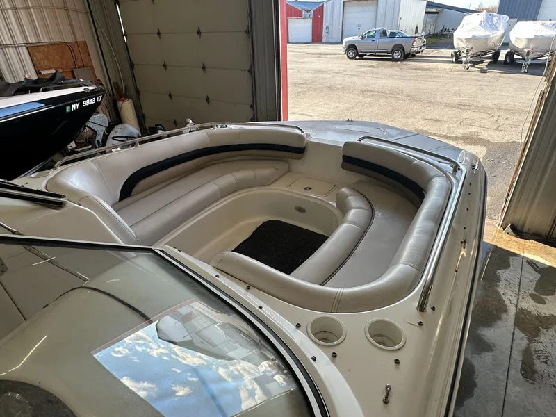 Slide: The Image of Hurricane SunDeck 237 I/O 2005 - 15