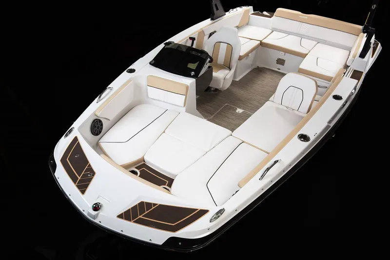 Slide: The Image of Glastron GTD 180 2019 - 16