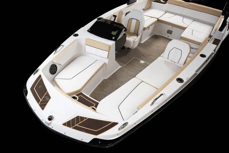 Slide: The Image of Glastron GTD 180 2019 - 17