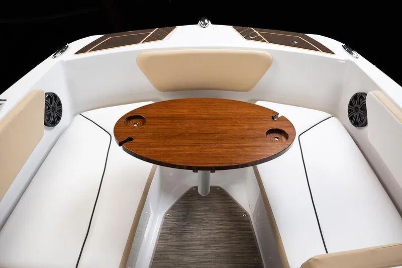 Slide: The Image of Glastron GTD 180 2019 - 18