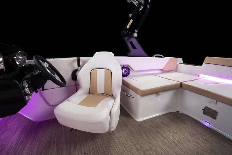 Slide: The Image of Glastron GTD 180 2019 - 21