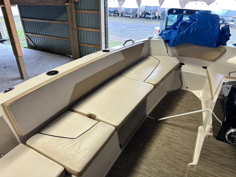 Slide: The Image of Glastron GTD 180 2019 - 8