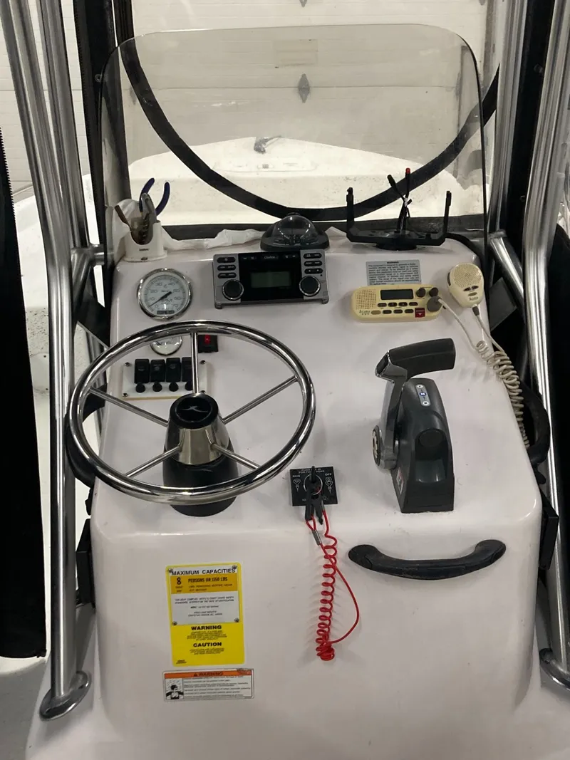 Slide: The Image of Pro-Line 23 Cc 2012 - 15