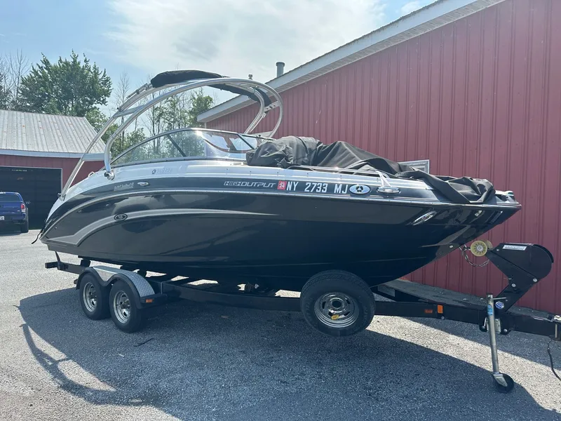 Slide: The Image of Yamaha 242 Limited S 2012 - 15