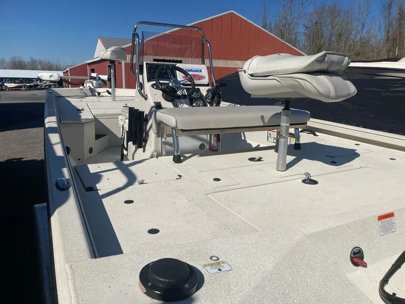 Slide: The Image of Ranger RB200 2023 - 10