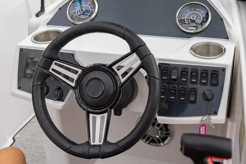 Slide: The Image of Hurricane SunDeck 235 OB 2026 - 11