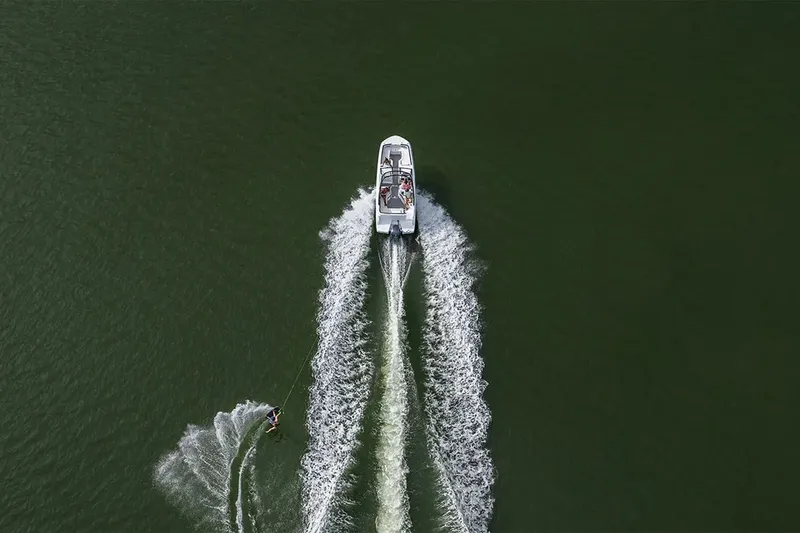 Slide: The Image of Hurricane SunDeck 235 OB 2026 - 21