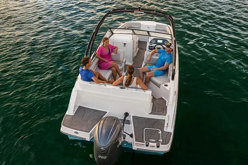 Slide: The Image of Hurricane SunDeck 235 OB 2026 - 23