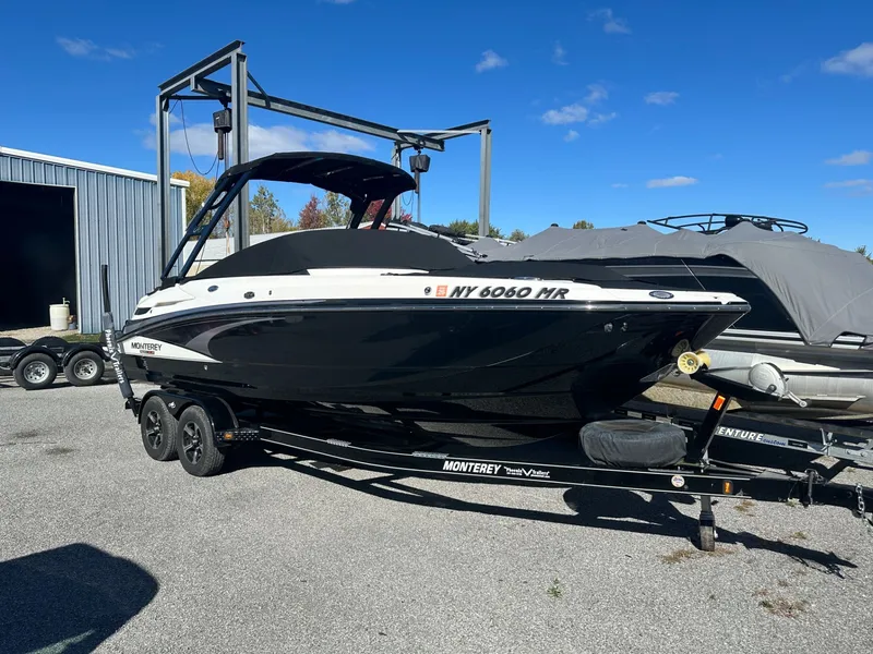 The Image of Monterey M4 2020 - 1