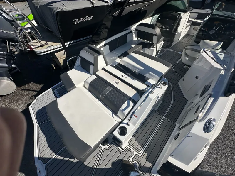 Slide: The Image of Monterey M4 2020 - 23