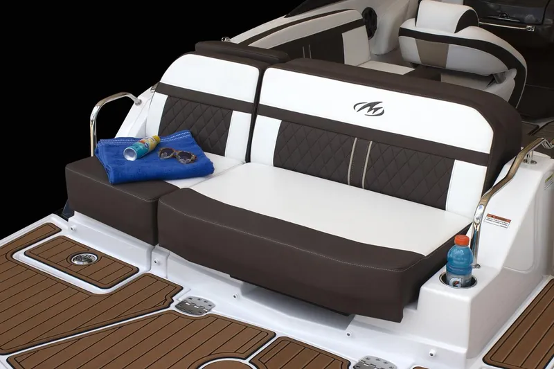 Slide: The Image of Monterey M4 2020 - 32