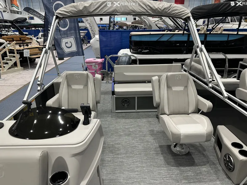 Slide: The Image of Godfrey Xperience 2286 SFLX 2025 - 4