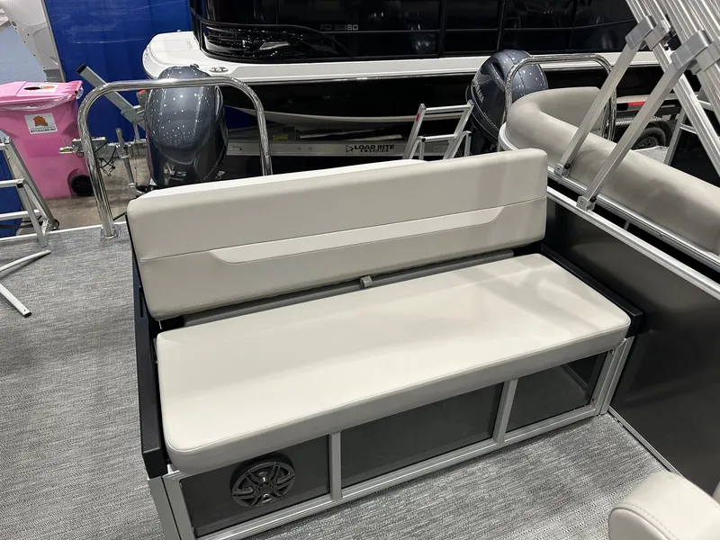 Slide: The Image of Godfrey Xperience 2286 SFLX 2025 - 5