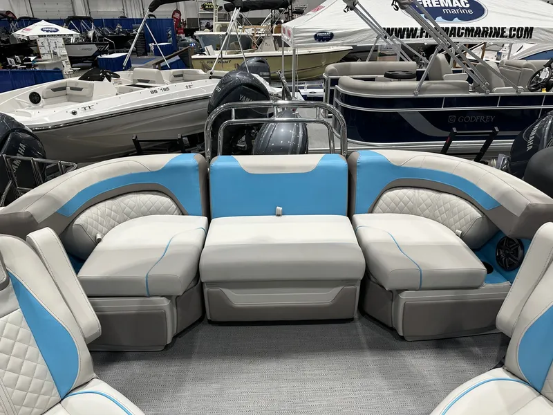 Slide: The Image of Godfrey Sweetwater 2286 QS 2025 - 4