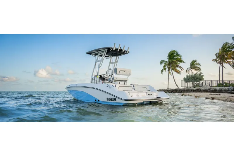 Slide: The Image of Yamaha 195 FSH Sport 2025 - 10