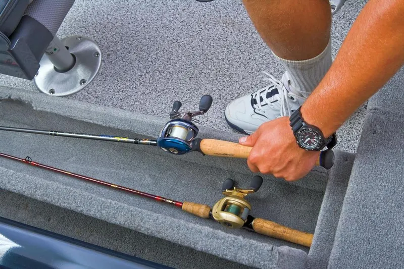 Slide: The Image of Tracker Super Guide V-16 SC 2013 - 17