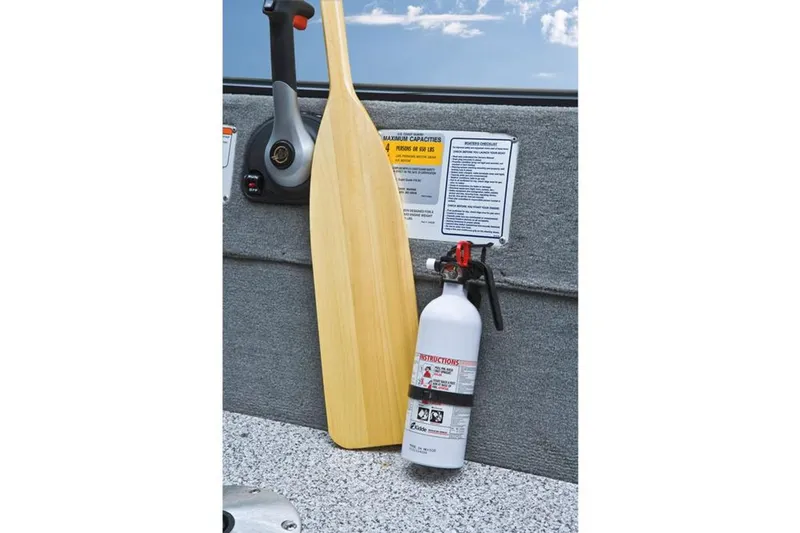 Slide: The Image of Tracker Super Guide V-16 SC 2013 - 19