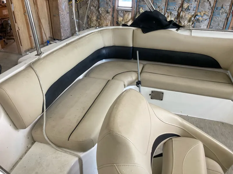 Slide: The Image of Hurricane SunDeck Sport 188 OB 2015 - 12