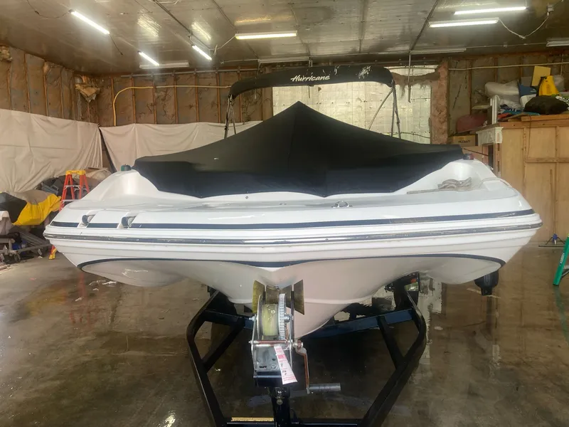 Slide: The Image of Hurricane SunDeck Sport 188 OB 2015 - 3