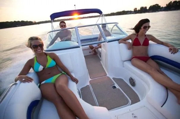 Slide: The Image of Hurricane SunDeck 187 IO 2011 - 7