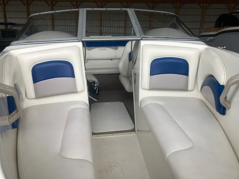 Slide: The Image of Stingray 180 RX 2004 - 10