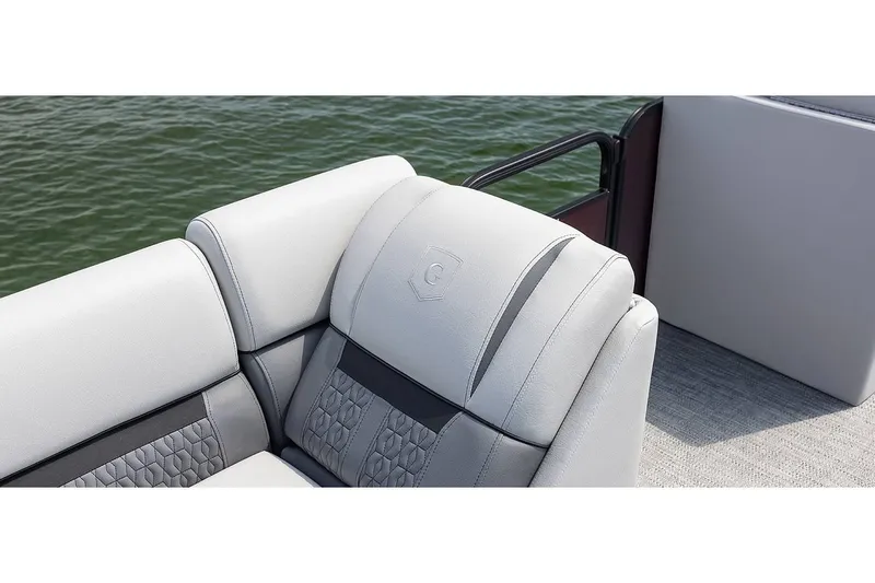 Slide: The Image of Godfrey Sweetwater 2286 SFL 2022 - 24