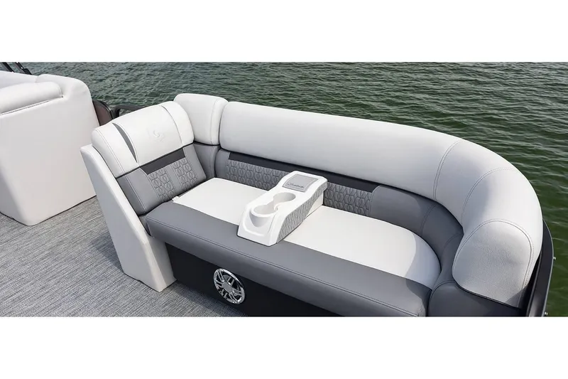 Slide: The Image of Godfrey Sweetwater 2286 SFL 2022 - 25