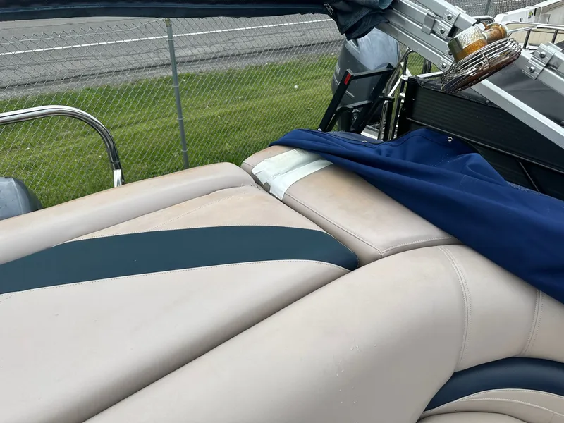 Slide: The Image of Sweetwater Premium Edition 200 2014 - 10