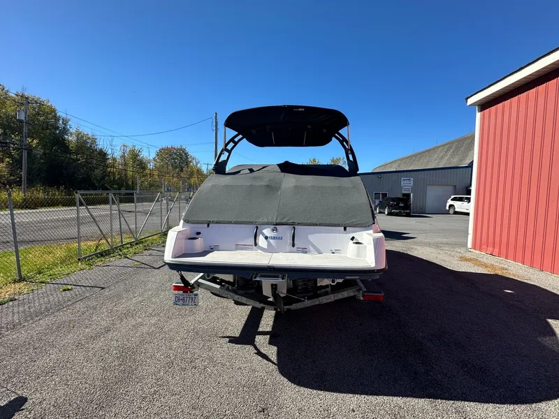 Slide: The Image of Yamaha AR220 2025 - 5