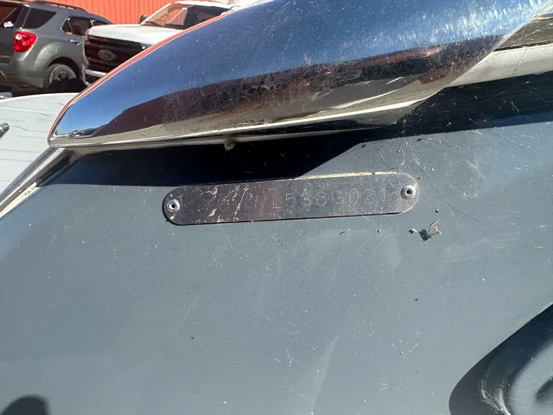 Slide: The Image of Regal 2800 Bowrider 2021 - 20