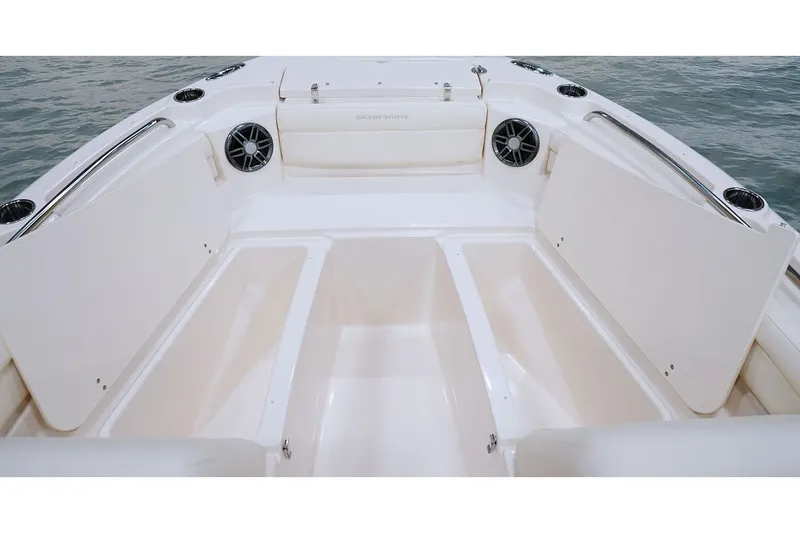 Slide: The Image of Grady-White Freedom 215 2026 - 11