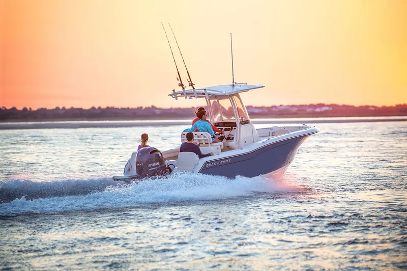 Slide: The Image of Grady-White Fisherman 216 2026 - 17