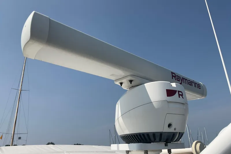 Slide: The Image of Raymarine radar on 2005 Azimut Fly 50 yacht against clear sky. - 38