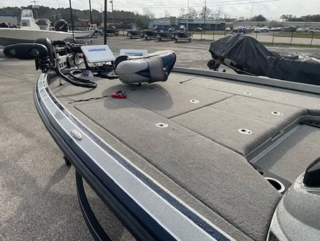 Slide: The Image of Nitro Z21 2017 - 6