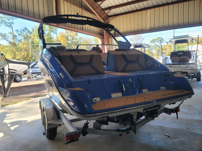 Slide: The Image of Yamaha 222XE 2025 - 4