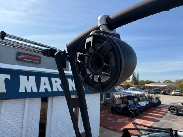 Slide: The Image of Axis Wake Research T 220 2022 - 16