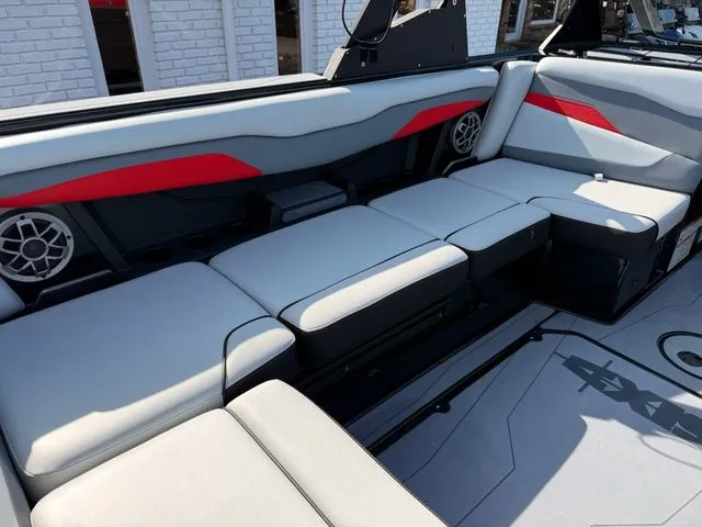 Slide: The Image of Axis Wake Research T 220 2022 - 9