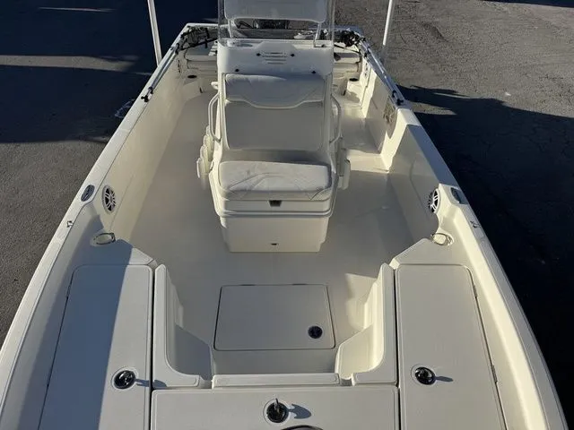 Slide: The Image of Skeeter SX230 2022 - 21