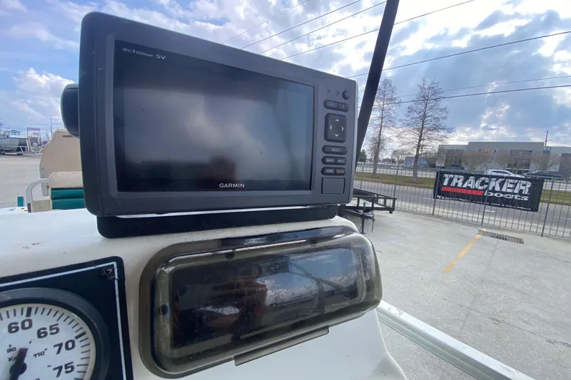 Slide: The Image of Garmin echomap SV on 1994 Hurricane FunDeck 226 boat dashboard, outdoor setting. - 19