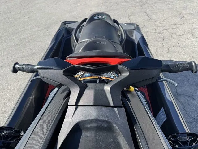 Slide: The Image of Sea-Doo RXT®-X® 300 Premium Triple Black 2022 - 13